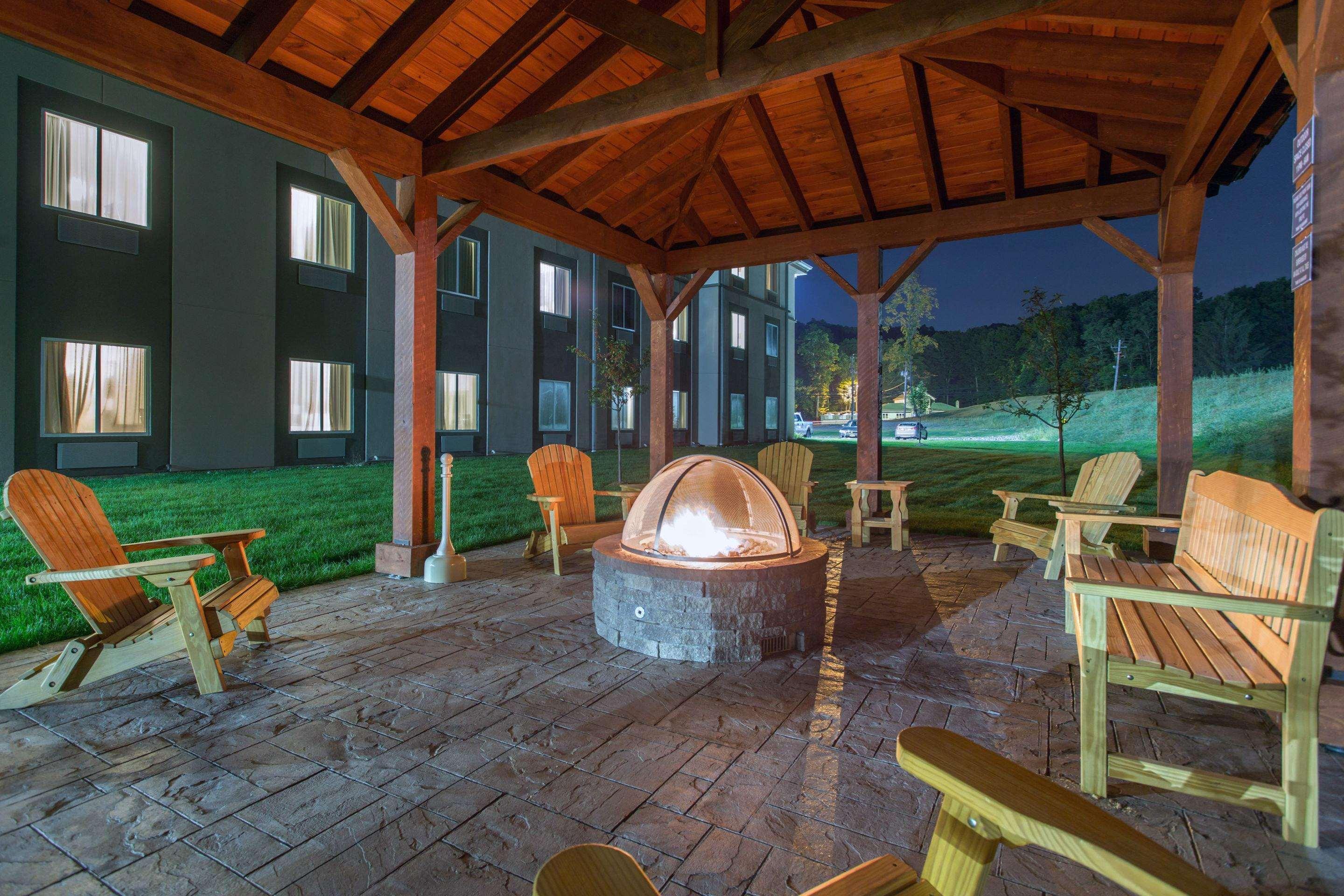 Sleep Inn & Suites Monroe - Woodbury Exterior photo